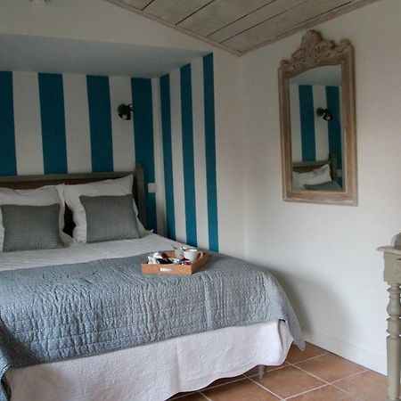 Le Clos Du Gorion Hotel Saint-Sulpice-et-Cameyrac Esterno foto